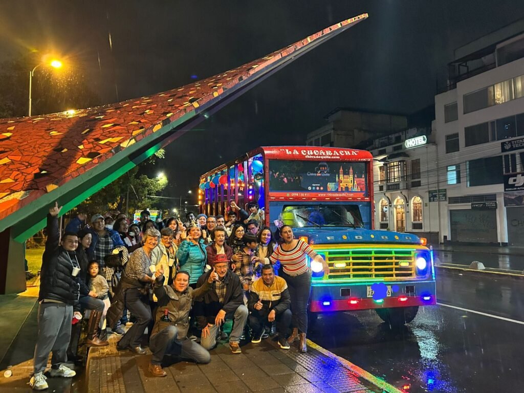 chiva-de-quito-la-mejor-diversión-en-quito