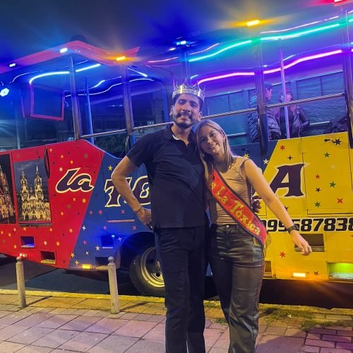 chiva la toxica en quito para las fiestas de quito en chiva